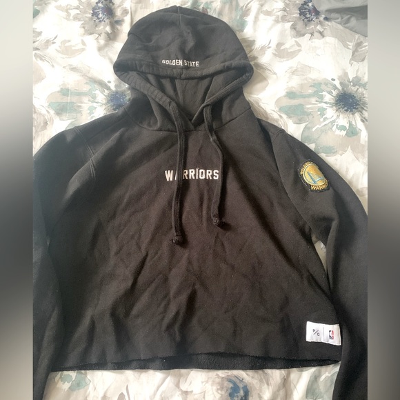 Golden State Warriors Crop Hoodie - Picture 2 of 7